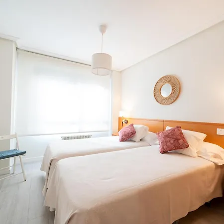 Aparthotel Go - Genova Parquesol - Parking Gratuito 4*