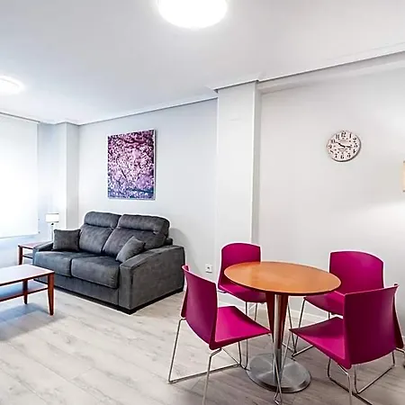 Aparthotel Go - Genova Parquesol - Parking Gratuito