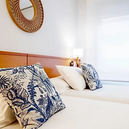 Aparthotel Go - Genova Parquesol - Parking Gratuito 4*
