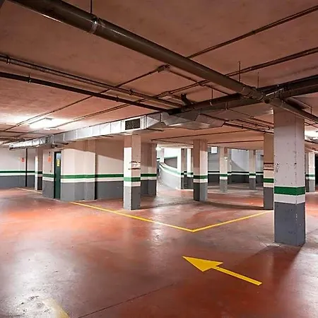 Aparthotel Go - Genova Parquesol - Parking Gratuito