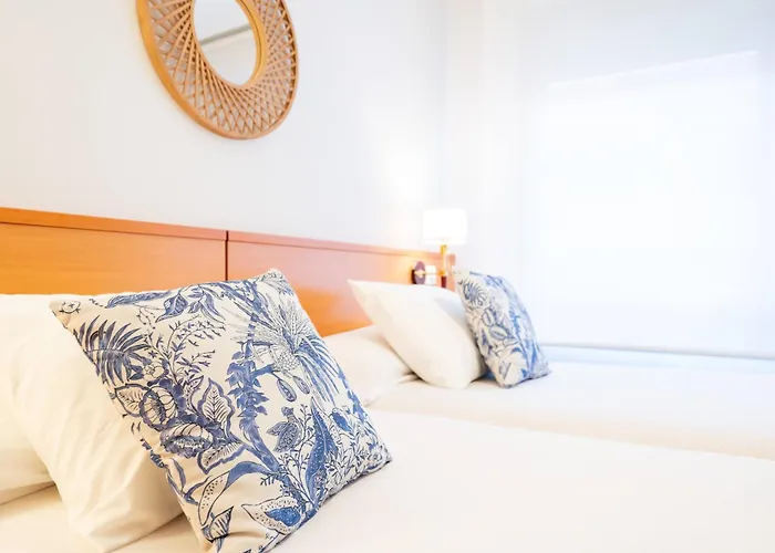 Aparthotel Go - Genova Parquesol - Parking Gratuito-zona Libre De Bajas Emisiones Valladolid