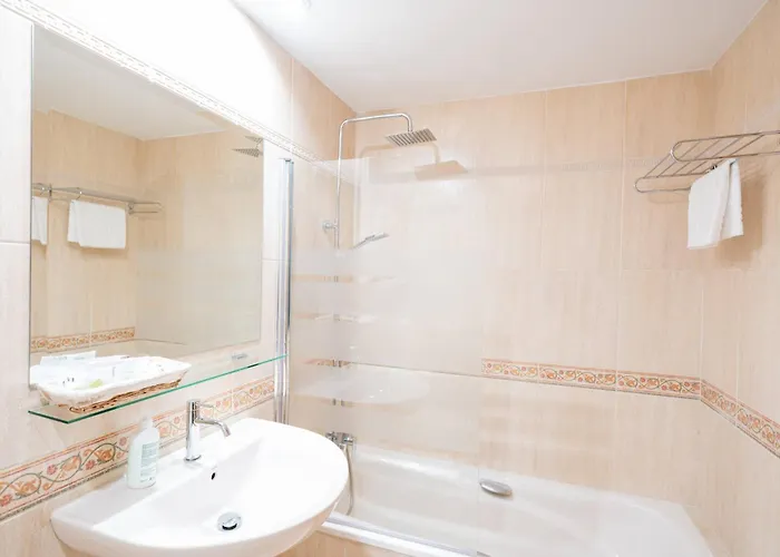 Aparthotel Go - Genova Parquesol - Parking Gratuito-zona Libre De Bajas Emisiones