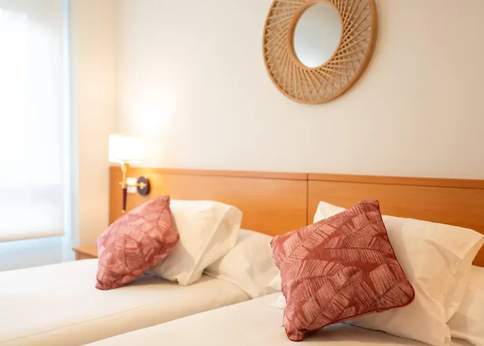 Go - Génova Parquesol - Parking Gratuito-zona Libre De Bajas Emisiones Aparthotel